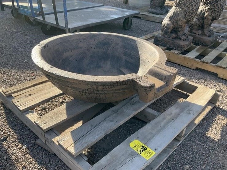 concrete-fountain-bowl-image-1