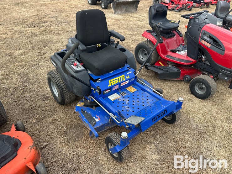 dixon-speed-ztr44-image-3