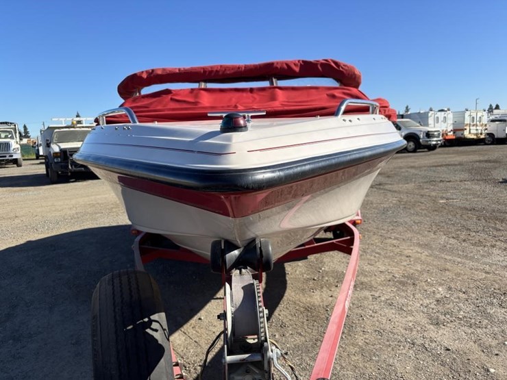 2000-unknown-trailer-image-6