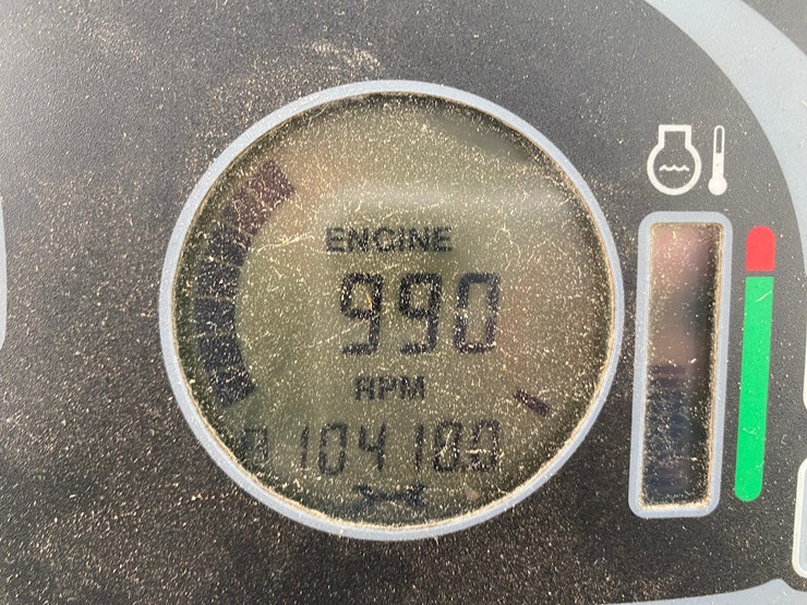 jcb-fast-trac-2140-image-52