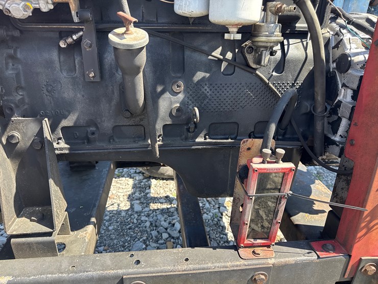 case-ih-6590t-image-10