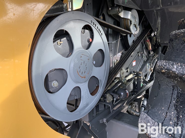 2014-caterpillar-c13-image-11