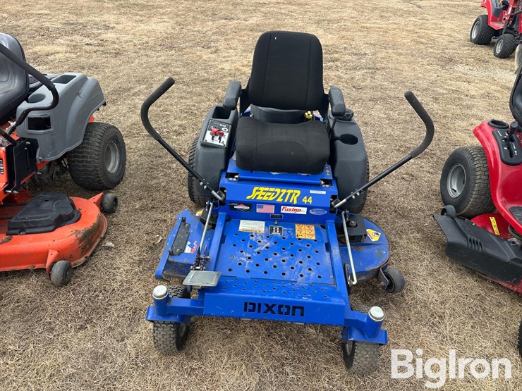 dixon-speed-ztr44-image-2