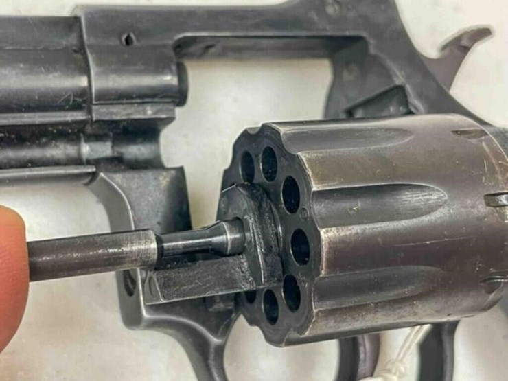 rexio-fab.-revolver-image-8