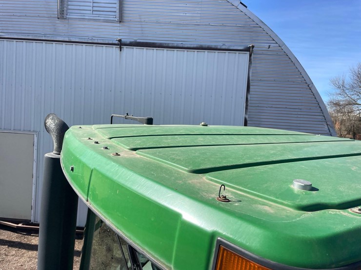 2004-john-deere-8120-image-47