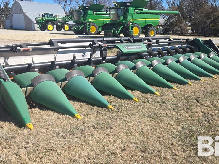 2018-geringhoff-elite-ns-1230b-12r30-corn-head-image-3