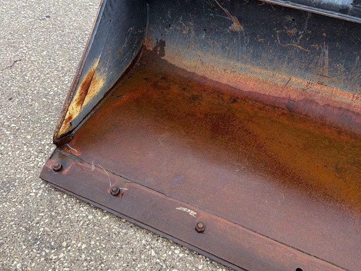 john-deere-72-image-8