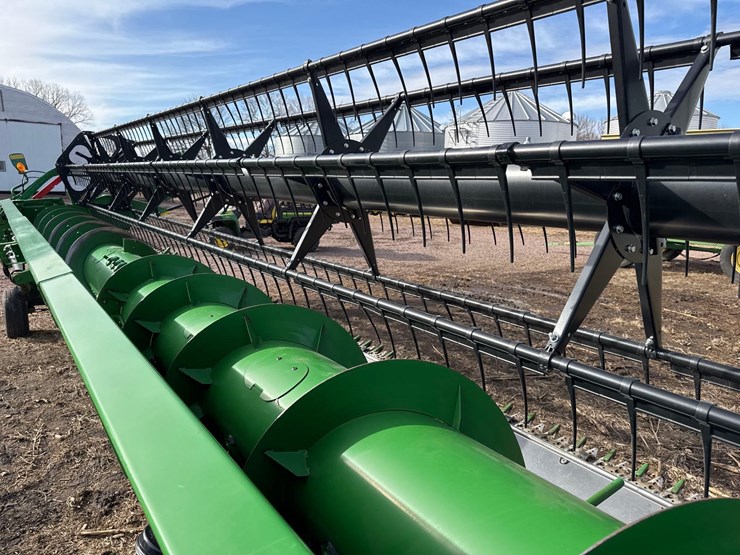 2021-john-deere-930f-image-8