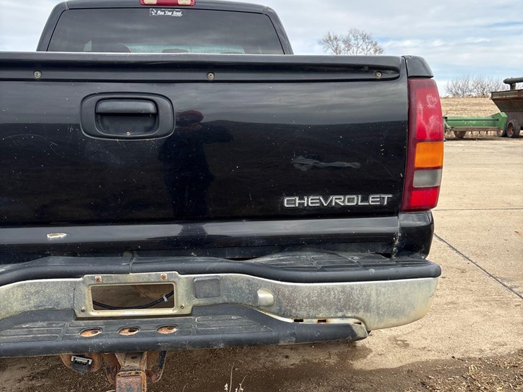 2001-chevrolet-1500-image-26