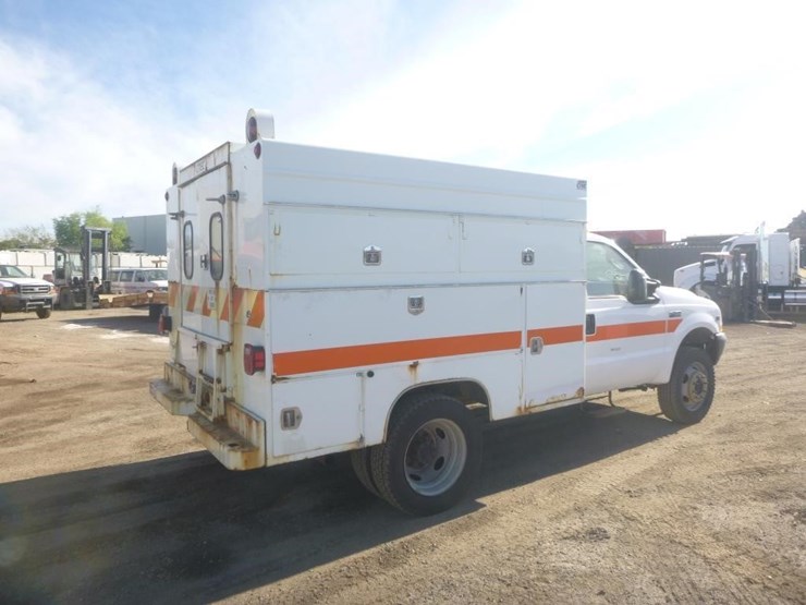 2003-ford-f450-image-3