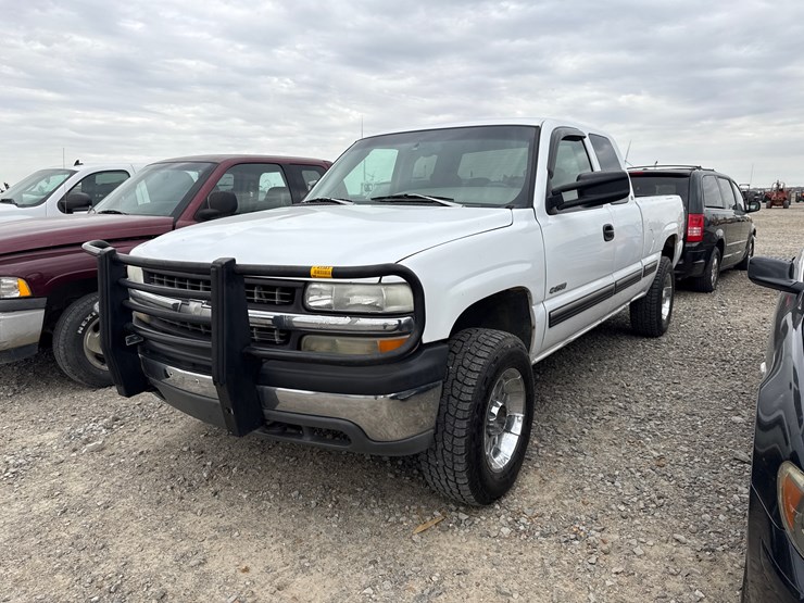 1999-chevrolet-2500-image-3