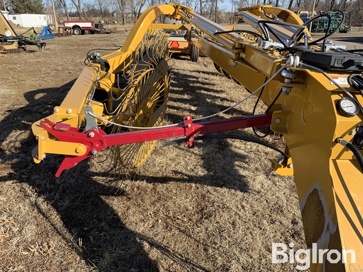 2022-vermeer-vr1428-image-15