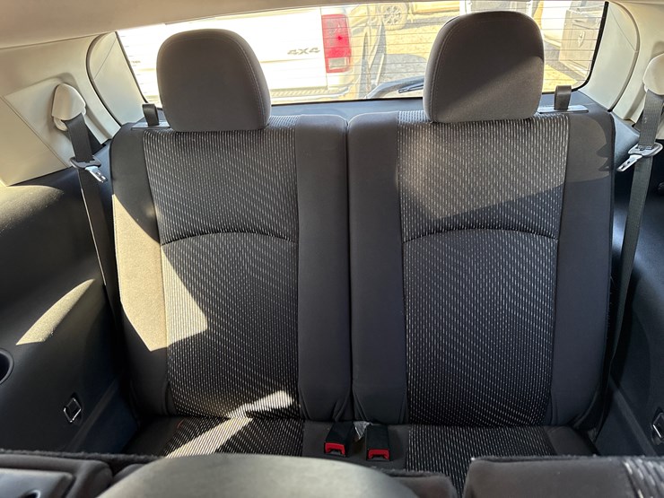 2013-dodge-journey-image-19