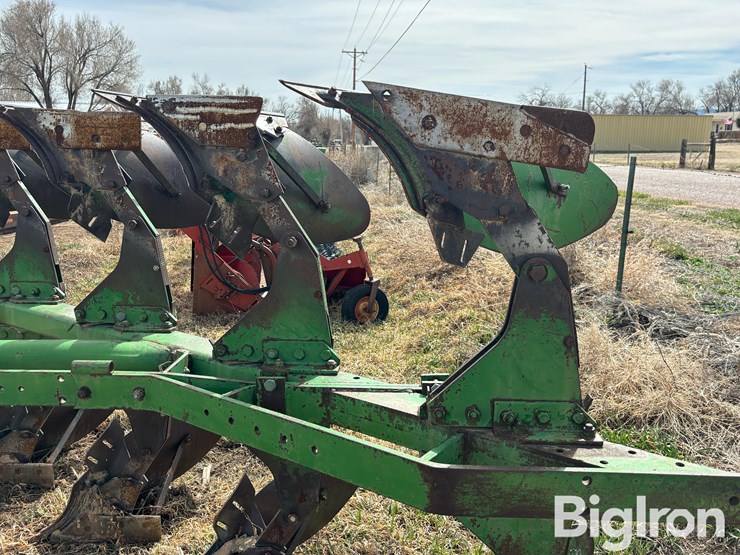 oliver-6342-image-18