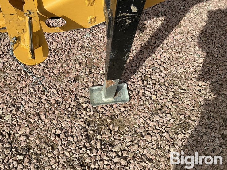 2023-vermeer-605n-cornstalk-special-image-10