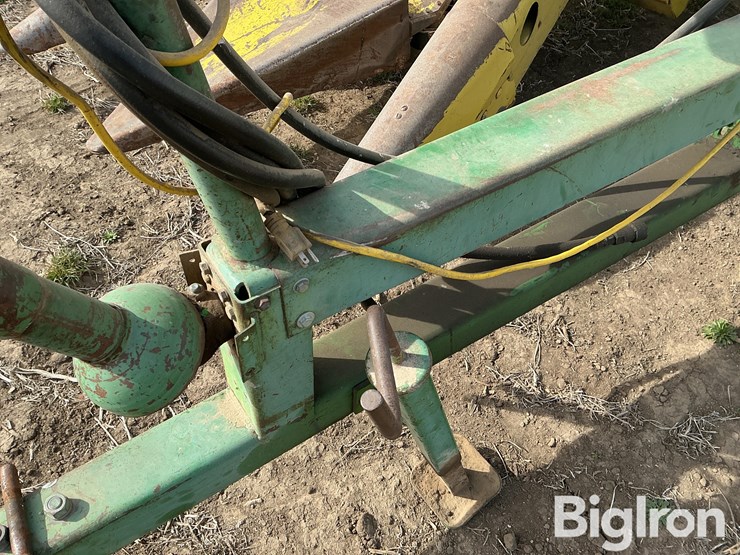 john-deere-35-image-13