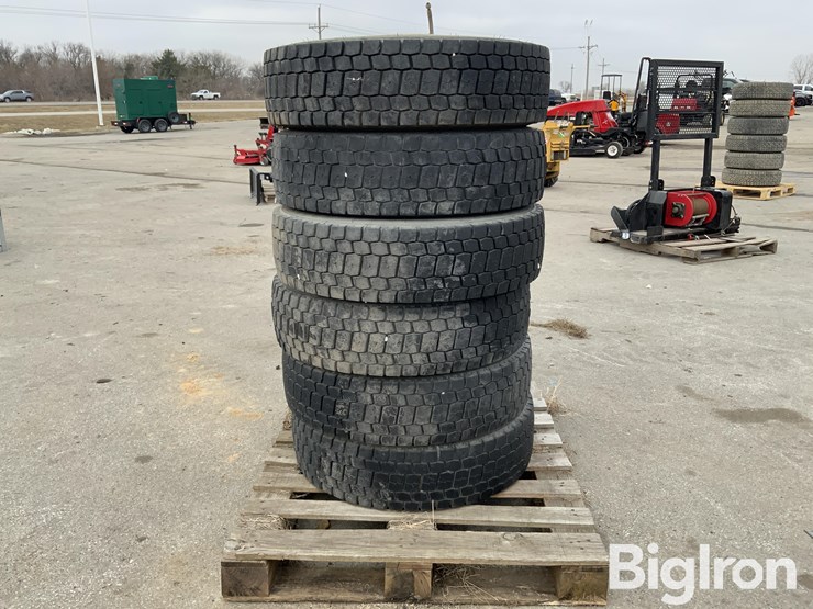 massey-ferguson-730-image-4