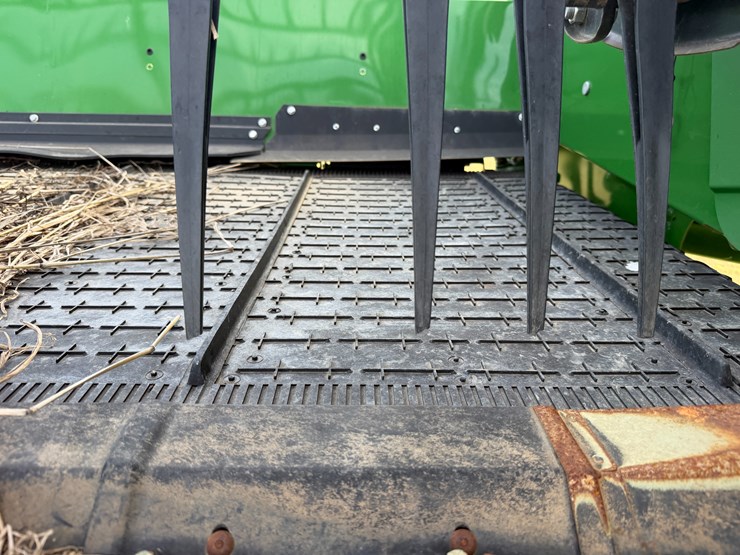 2024-john-deere-hd35r-image-30