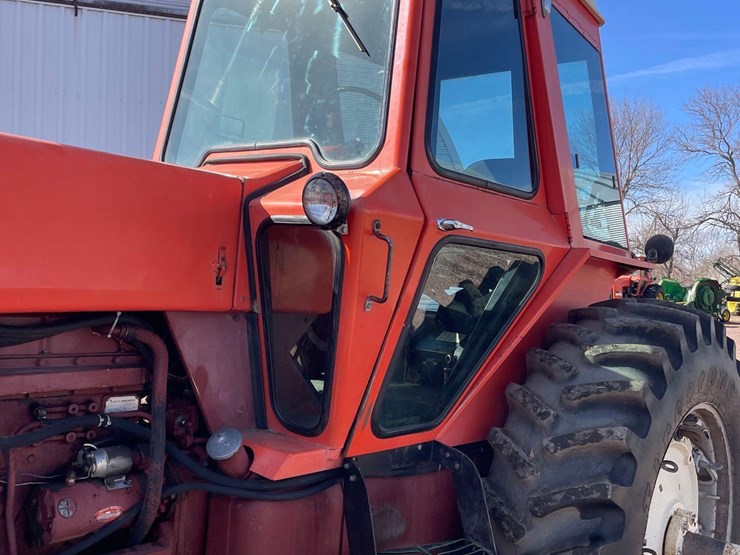 allis-chalmers-7040-2wd-tractor—1-owner-image-7