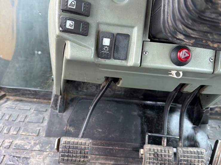 challenger-mt665-image-44