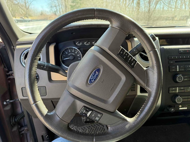 2011-ford-f150-image-21