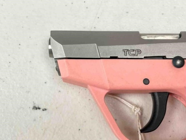 taurus-pistol-image-9