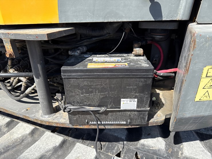 volvo-ecr88-image-10