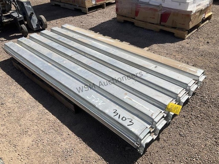 pallet-of-steel-roof-/-wall-panels-image-1