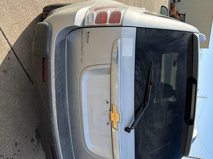 2006-chevrolet-equinox-image-16