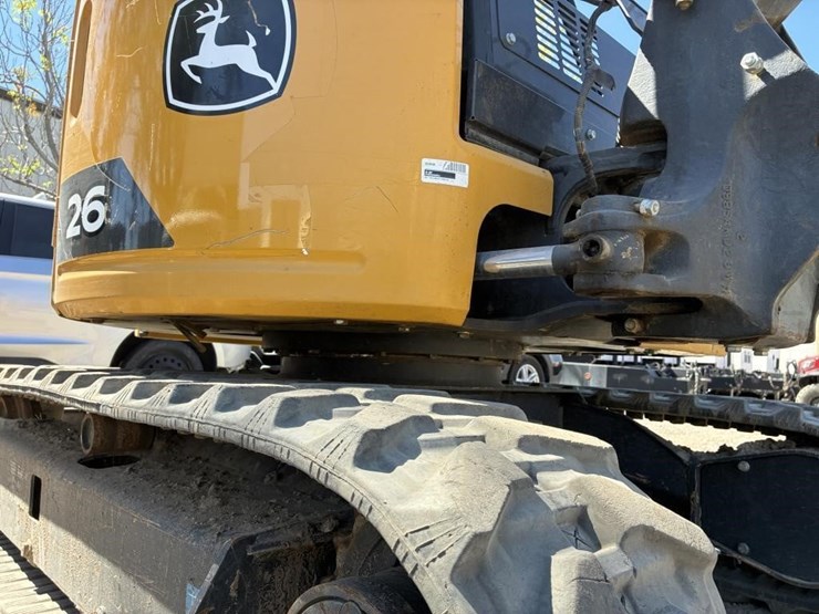 2024-deere-26-p-tier-image-15