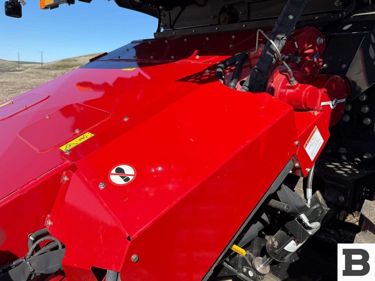2025-case-ih-8260-image-15