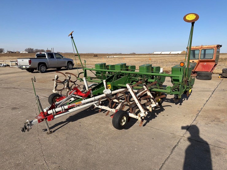 john-deere-1240-image-4