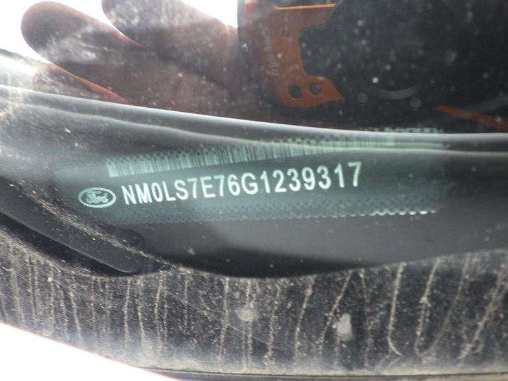 2016-ford-transit-connect-image-16