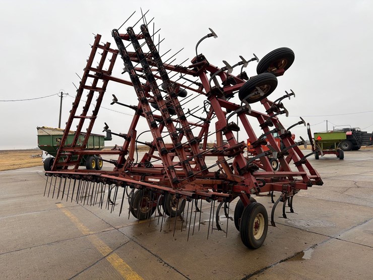 case-ih-4600-image-4