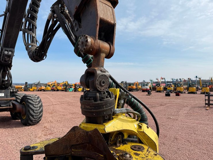 deere-1270e-image-48