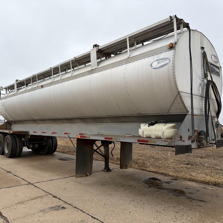 1999 Bulkliner 36ft Semi Feed Trailer