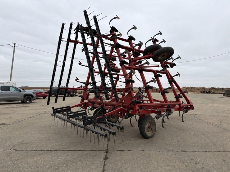 case-ih-4800-image-3