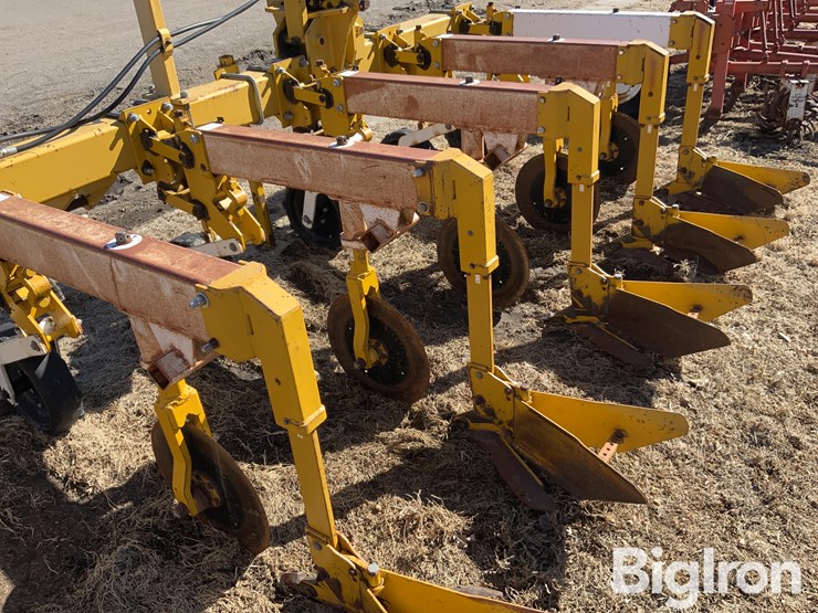 buffalo-63000830-image-18