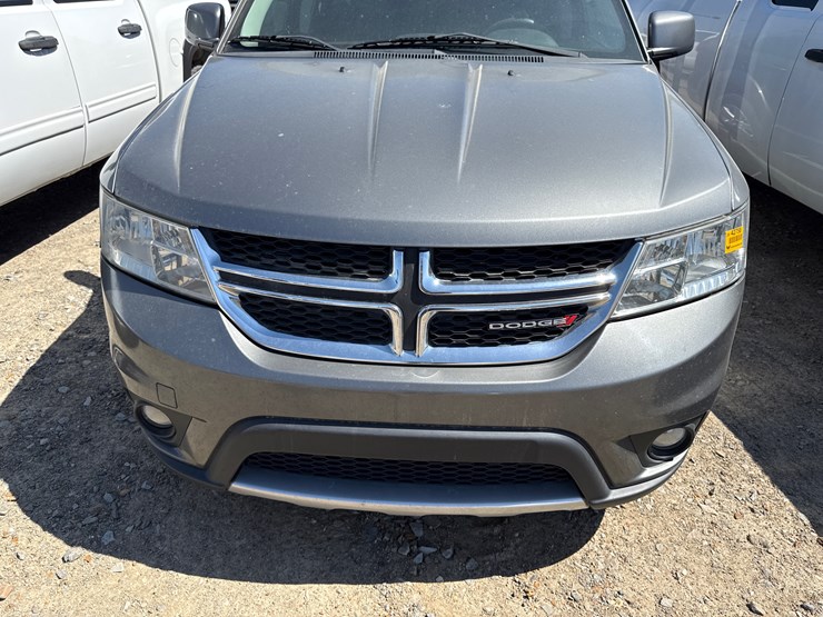 2012-dodge-journey-image-18