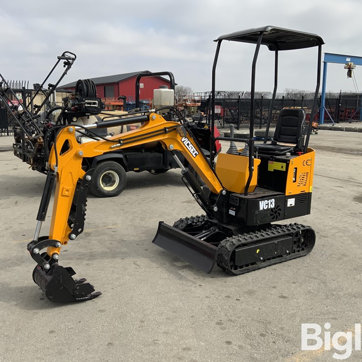 2025 MASSEY-FERGUSON 730