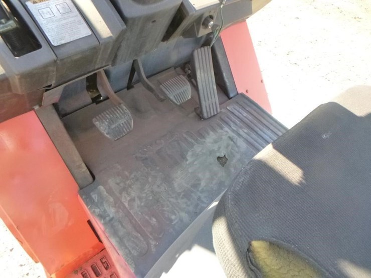 toyota-7fguc20-forklift-image-16