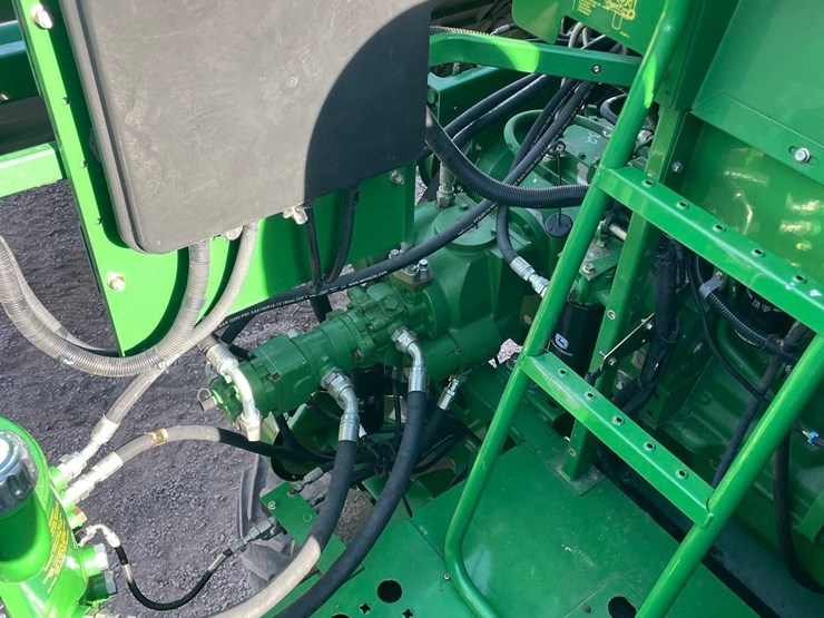 2007-john-deere-9560-sts-image-88