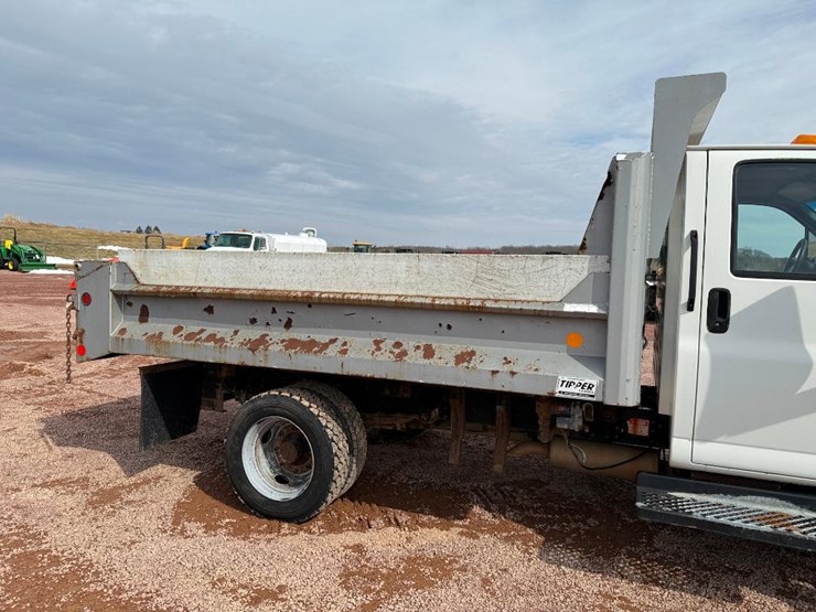 #205-•-lot-205-image-24