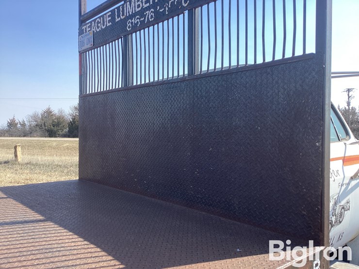 1984-gmc-6000-image-13