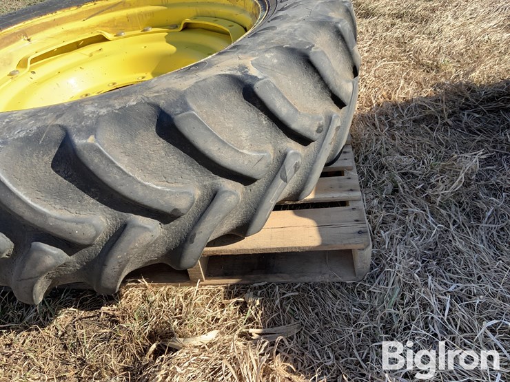 john-deere-8420-image-19