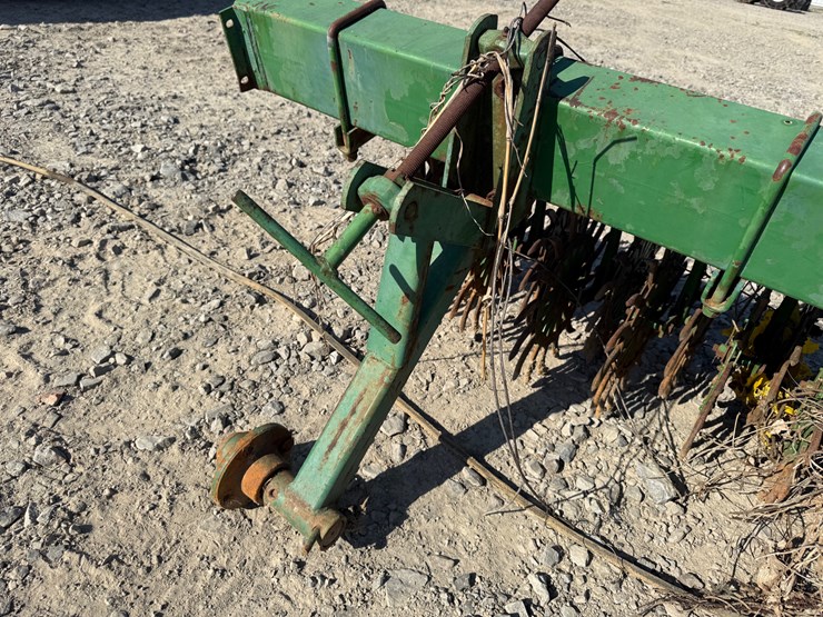 john-deere-25-image-19