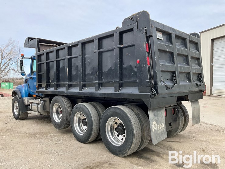 2003-mack-granite-cv713-image-7