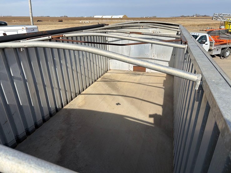 1990-international-4900-image-64