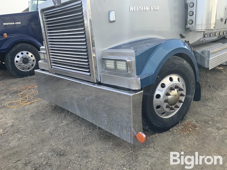 2007-western-star-4900ex-image-9