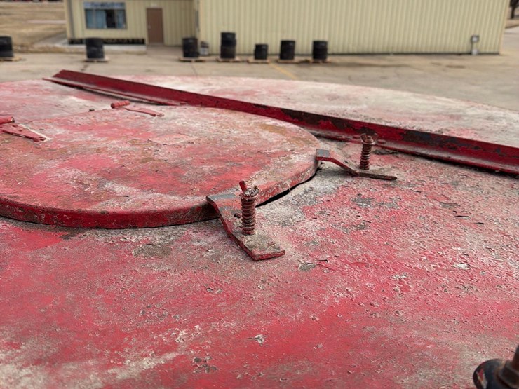 international-1250-image-25